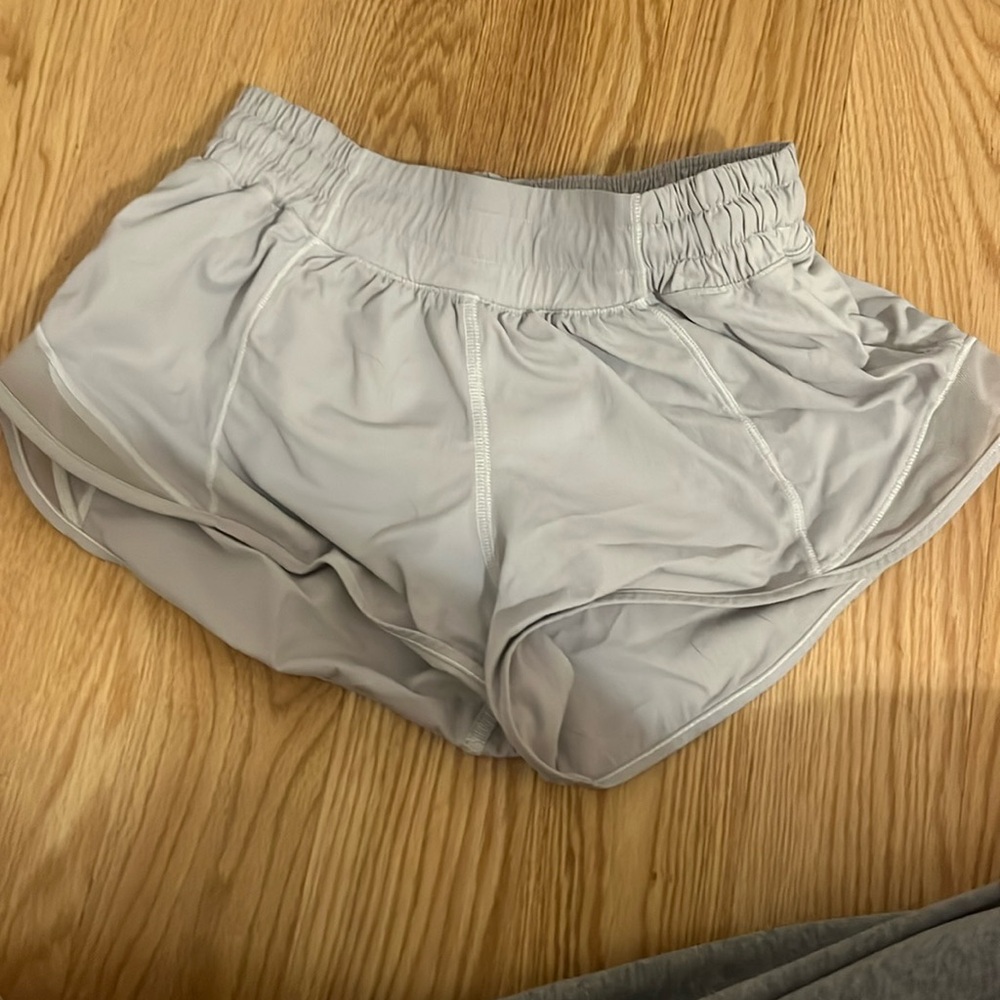 Lululemon hotty hots